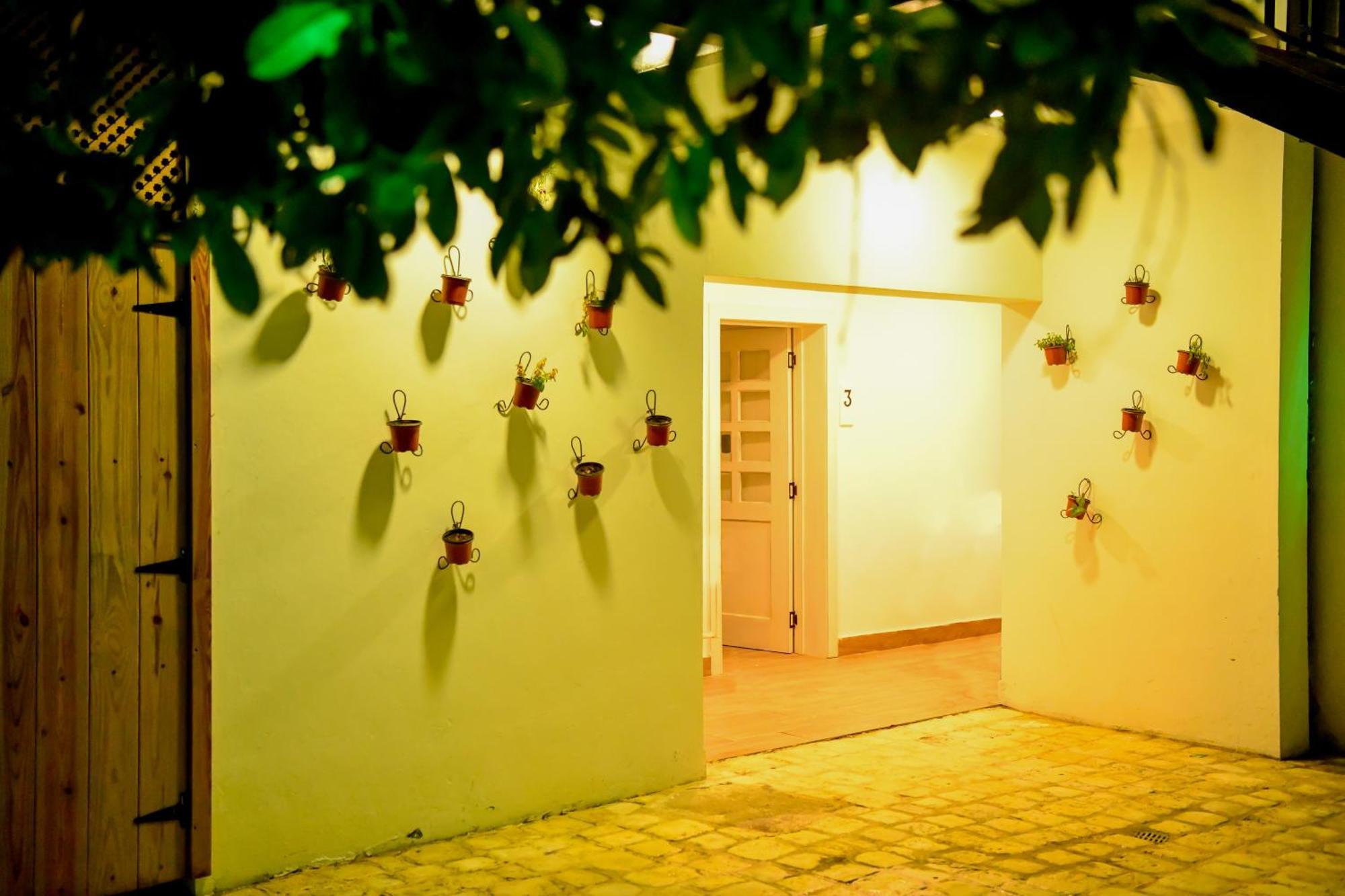 Honky Tonk Colonial Hotel ซานโตโดมิงโก ภายนอก รูปภาพ