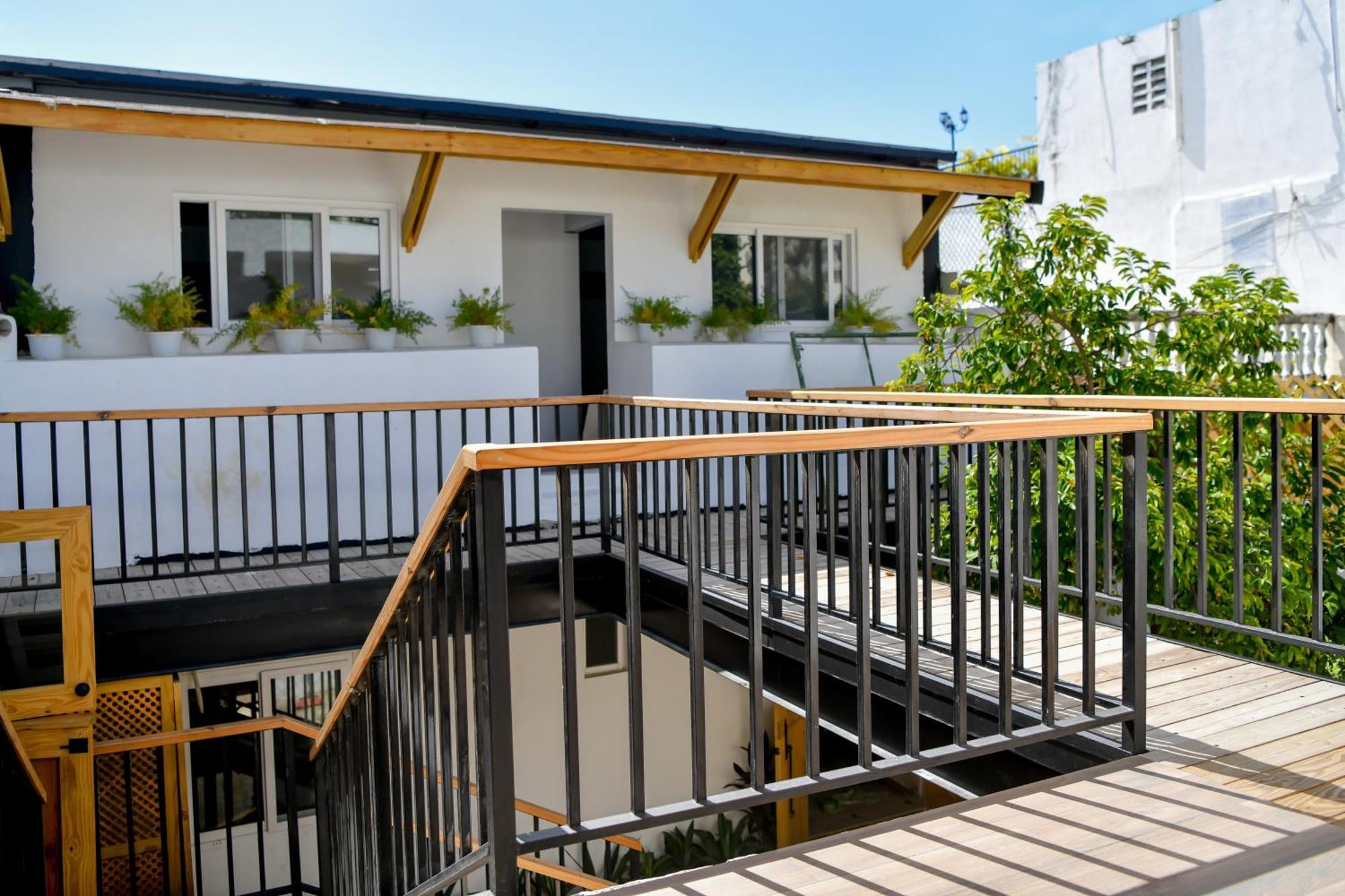 Honky Tonk Colonial Hotel ซานโตโดมิงโก ภายนอก รูปภาพ